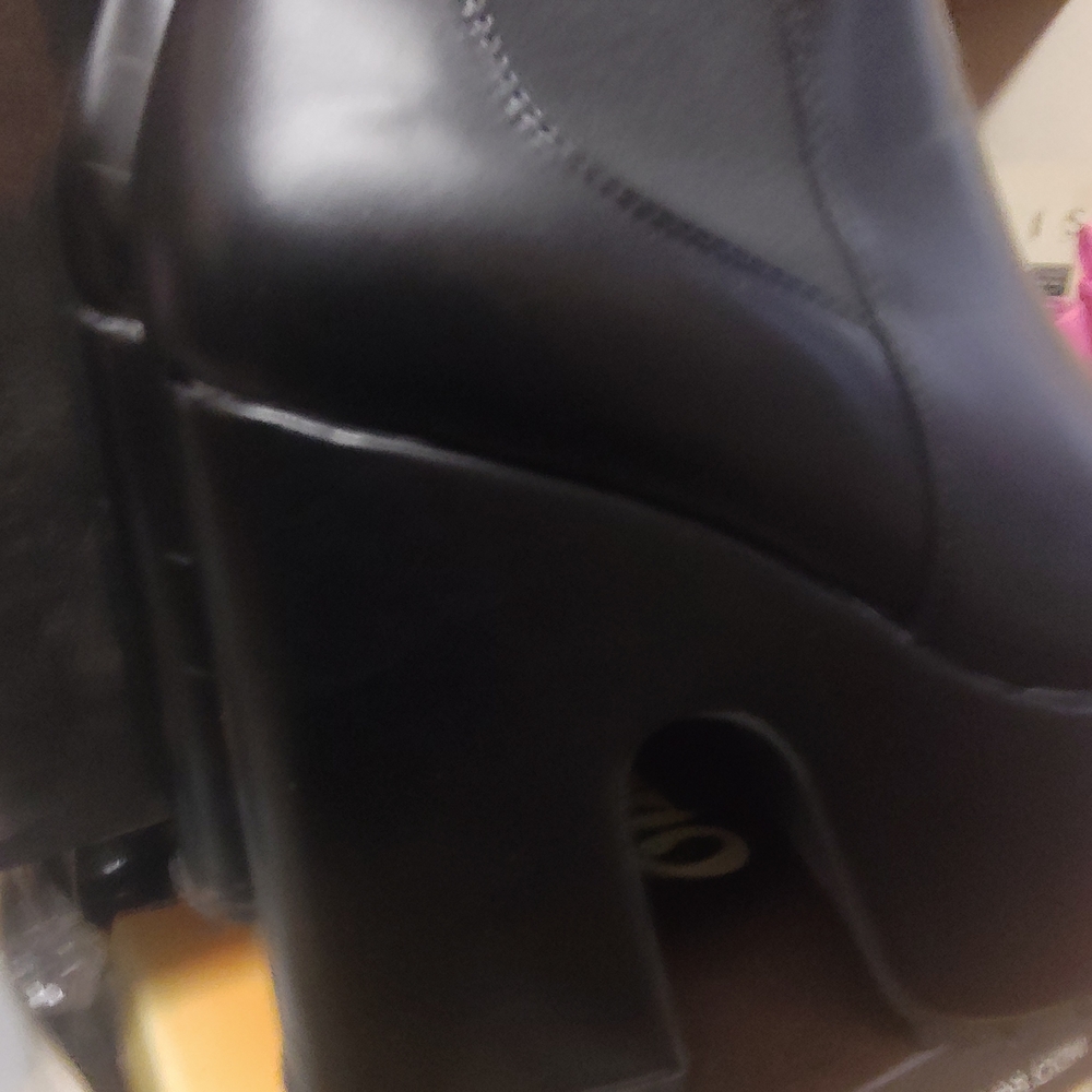Women’s Black Platform Boots - Sleek Elevated Ankle Boot By Lamoda, Size 7 - Picture 6 of 6